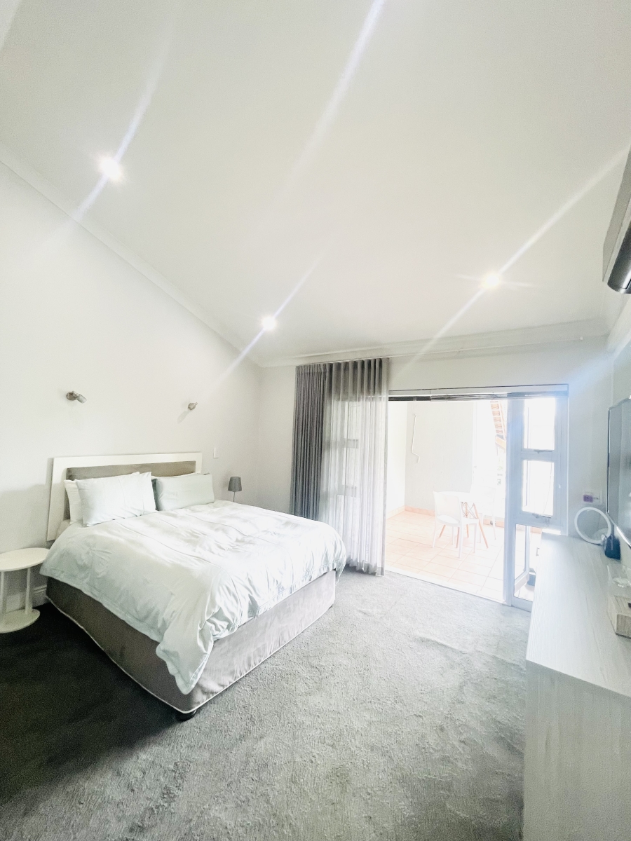 2 Bedroom Property for Sale in Morningside Gauteng