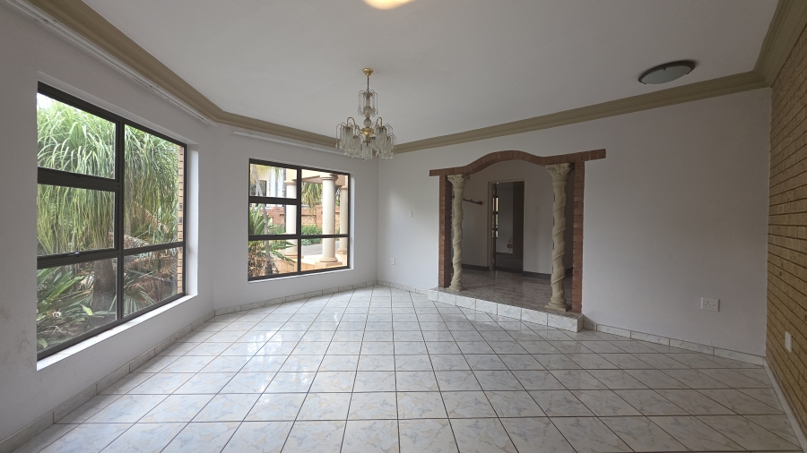 To Let 4 Bedroom Property for Rent in Eldo Glen Gauteng