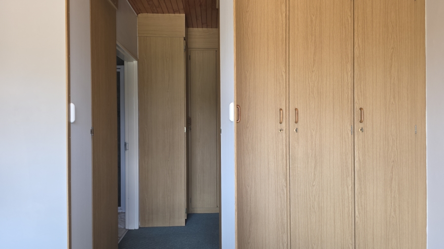 To Let 4 Bedroom Property for Rent in Eldo Glen Gauteng