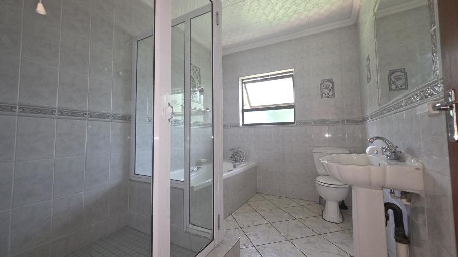 To Let 4 Bedroom Property for Rent in Eldo Glen Gauteng