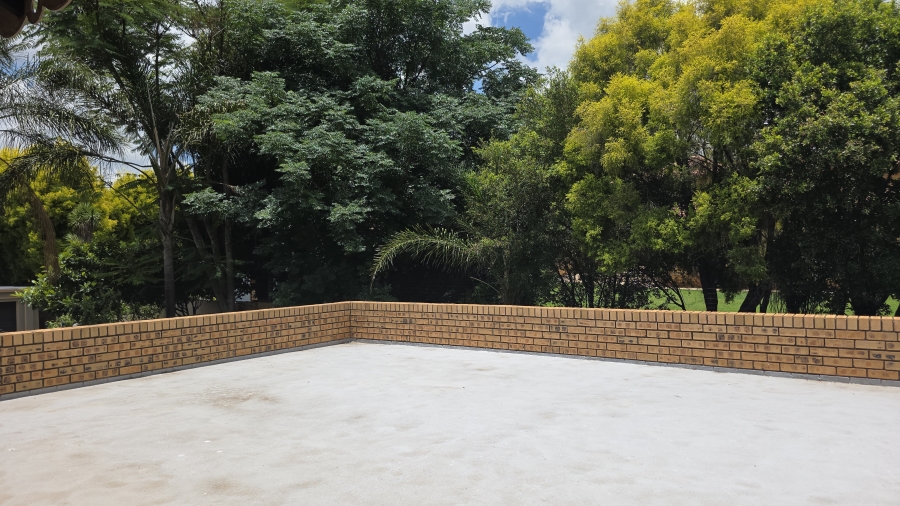 To Let 4 Bedroom Property for Rent in Eldo Glen Gauteng