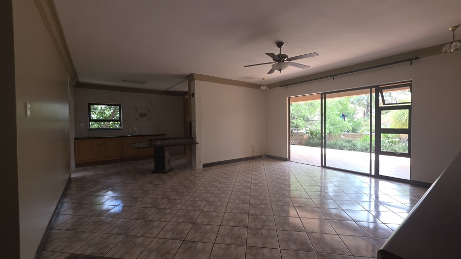 To Let 4 Bedroom Property for Rent in Eldo Glen Gauteng