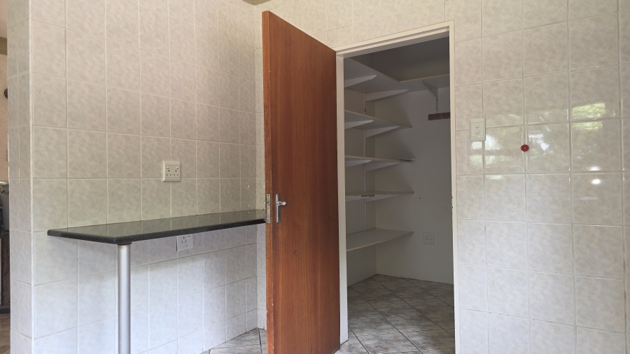 To Let 4 Bedroom Property for Rent in Eldo Glen Gauteng