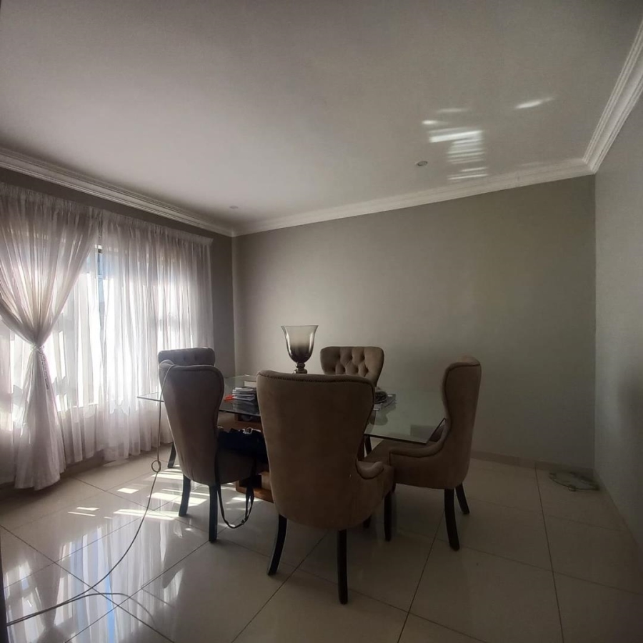 4 Bedroom Property for Sale in Derdepoort Gauteng