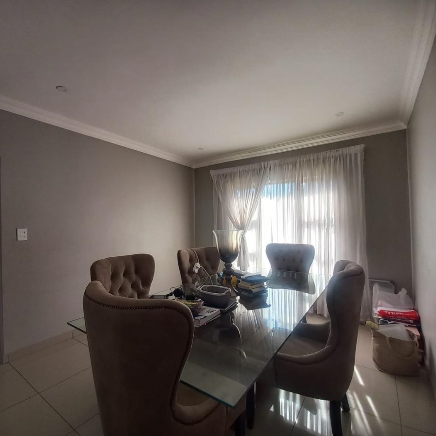 4 Bedroom Property for Sale in Derdepoort Gauteng