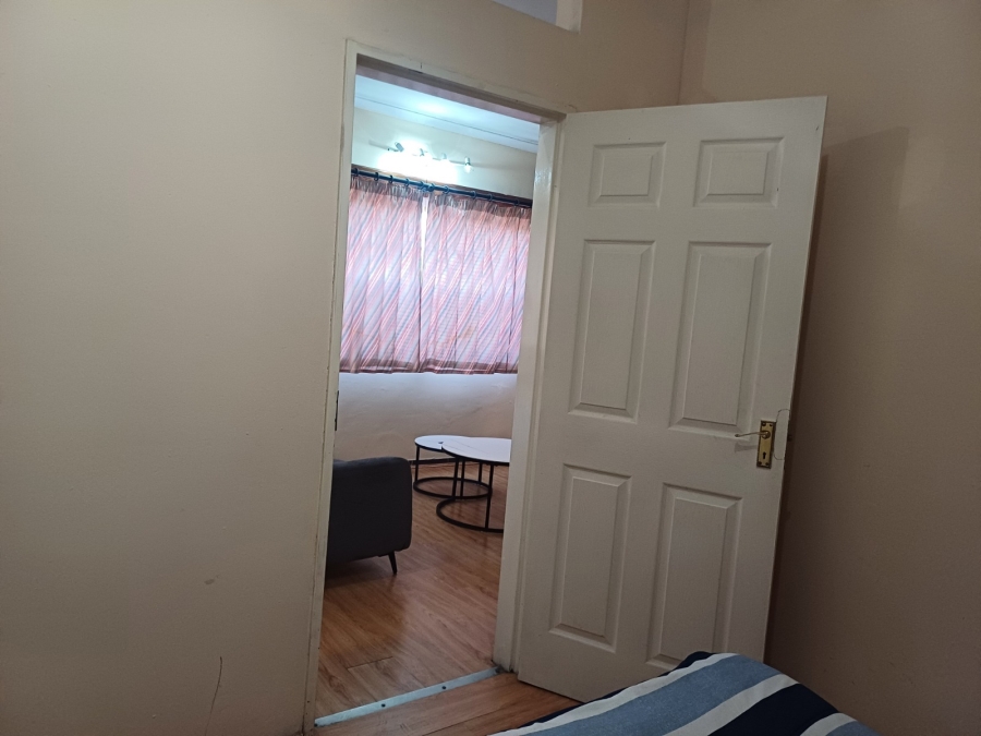 To Let 1 Bedroom Property for Rent in Meadowbrook Gauteng