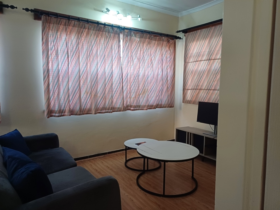 To Let 1 Bedroom Property for Rent in Meadowbrook Gauteng