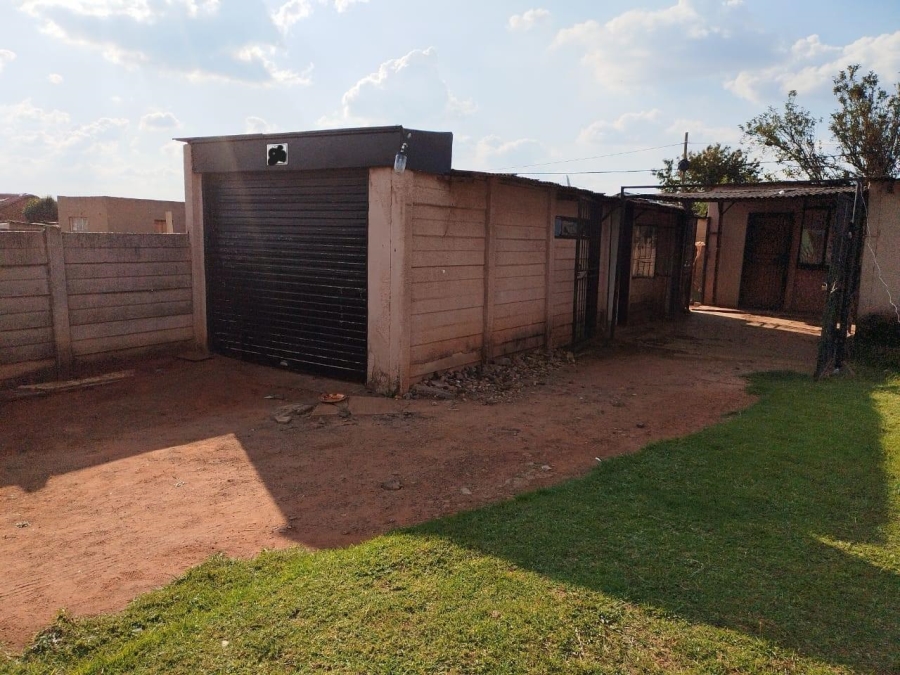 0 Bedroom Property for Sale in Etwatwa Gauteng