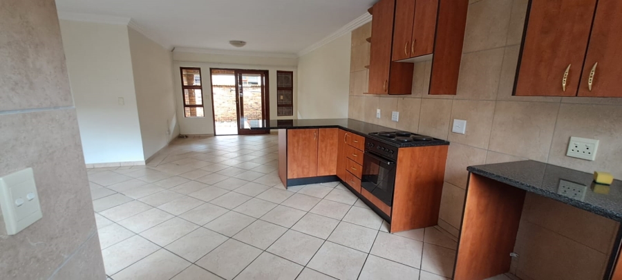 2 Bedroom Property for Sale in Bartlett Gauteng