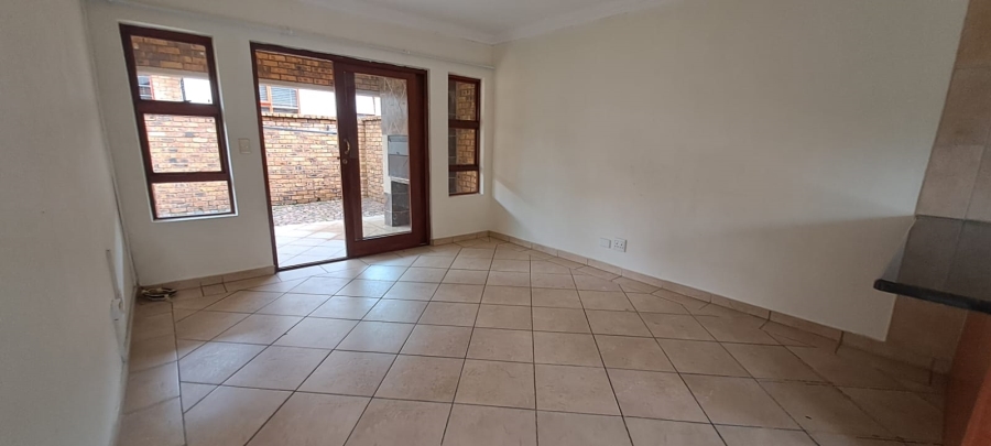 2 Bedroom Property for Sale in Bartlett Gauteng