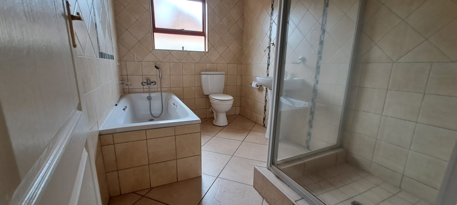 2 Bedroom Property for Sale in Bartlett Gauteng