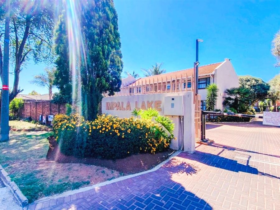 2 Bedroom Property for Sale in Impala Park Gauteng