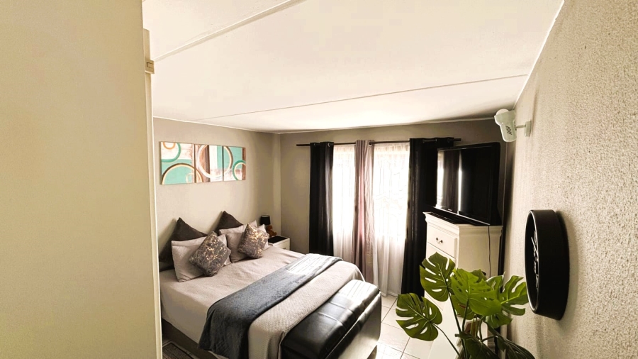 2 Bedroom Property for Sale in Impala Park Gauteng