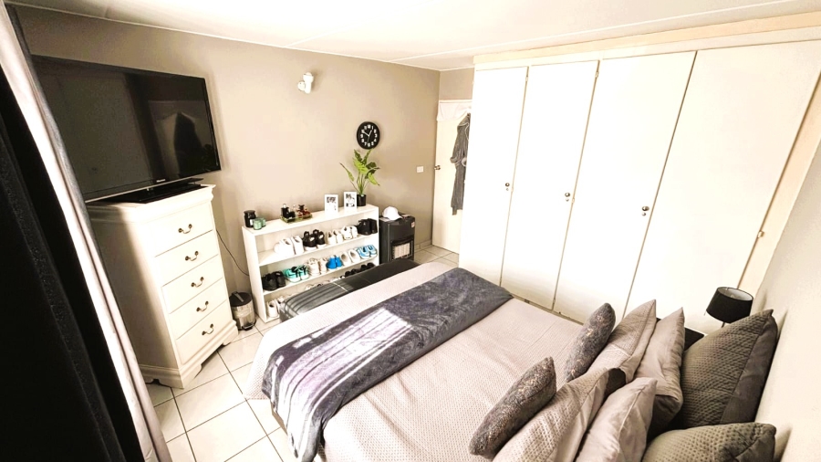 2 Bedroom Property for Sale in Impala Park Gauteng