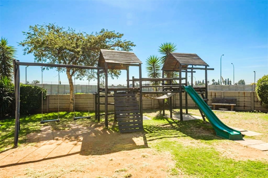 2 Bedroom Property for Sale in Impala Park Gauteng