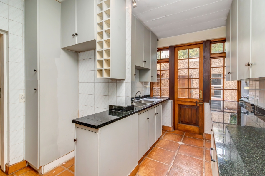 To Let 4 Bedroom Property for Rent in Parkmore Gauteng