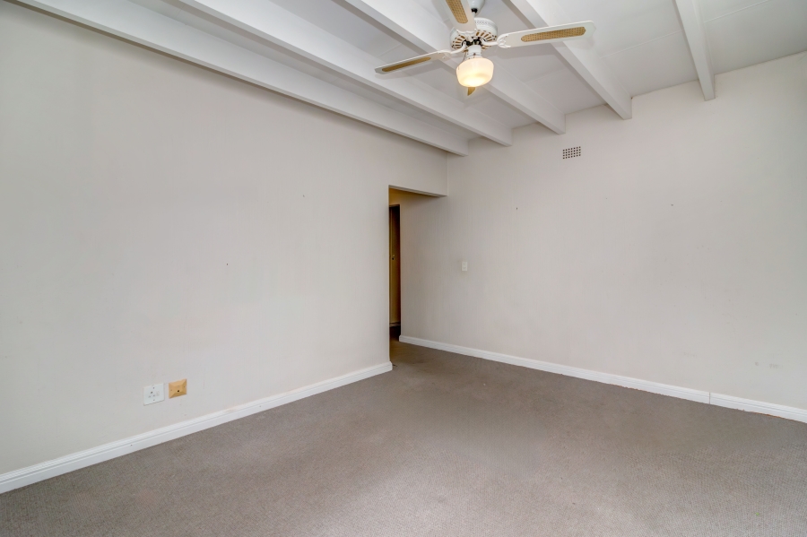 To Let 4 Bedroom Property for Rent in Parkmore Gauteng