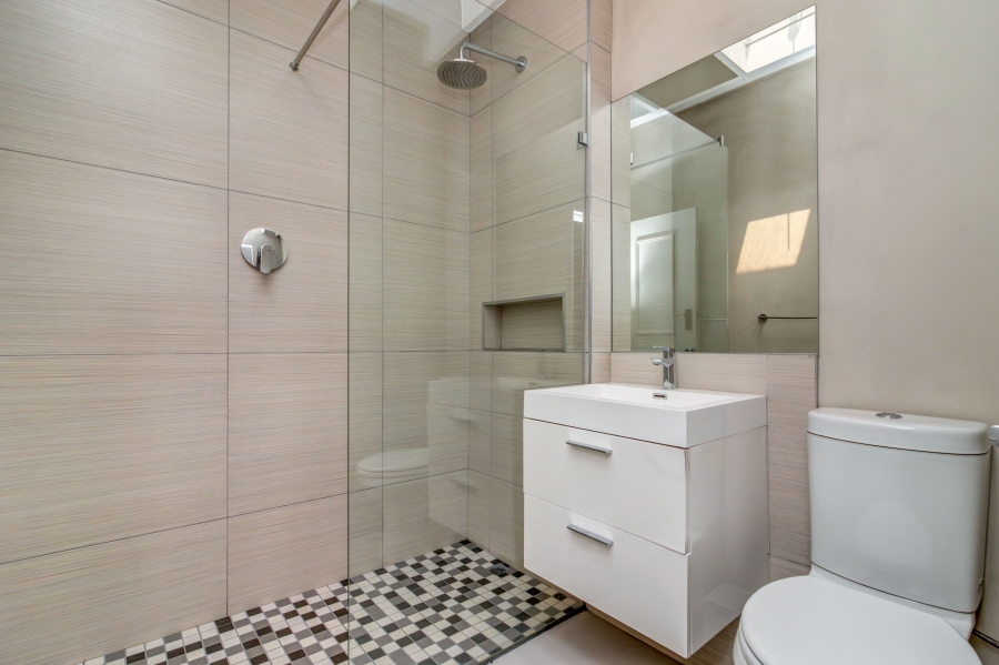 To Let 4 Bedroom Property for Rent in Parkmore Gauteng