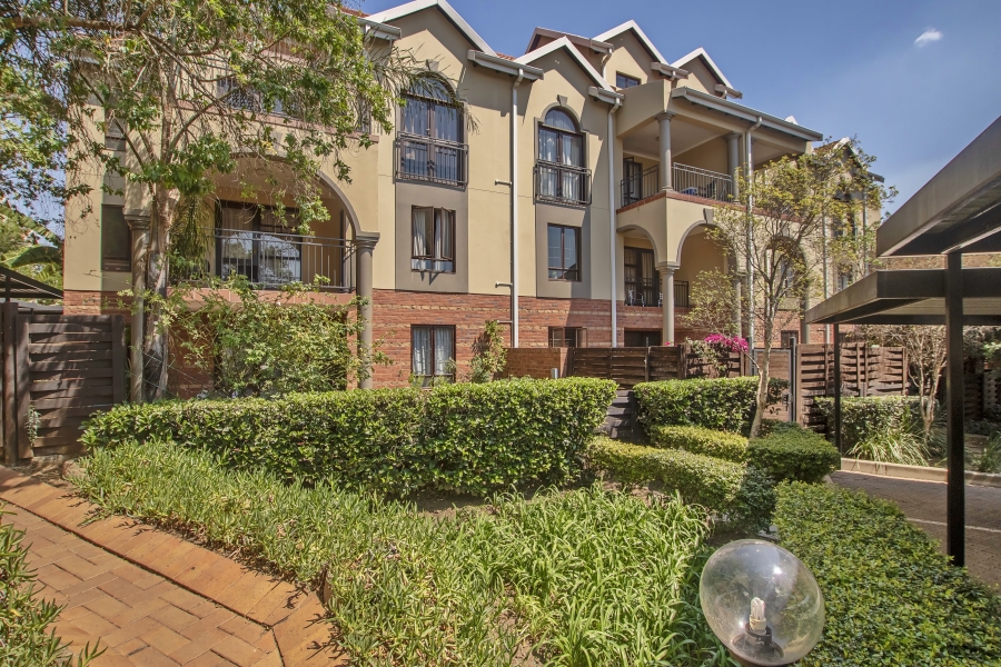1 Bedroom Property for Sale in Bryanston Gauteng