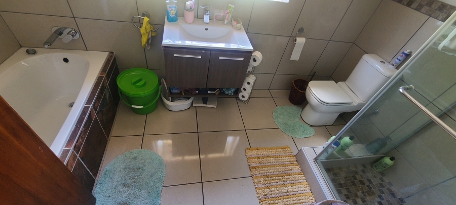 4 Bedroom Property for Sale in Edendale Gauteng