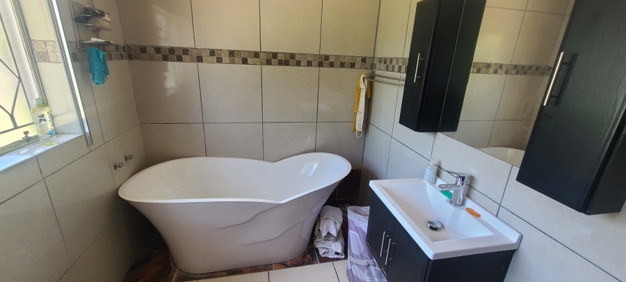 4 Bedroom Property for Sale in Edendale Gauteng