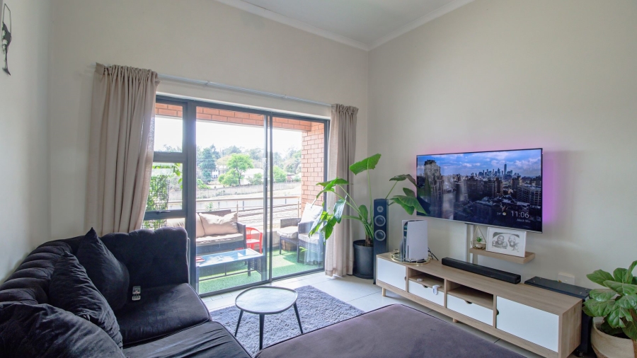 To Let 2 Bedroom Property for Rent in Founders Hill Gauteng