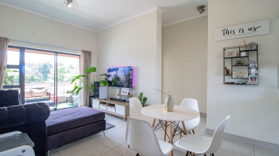 To Let 2 Bedroom Property for Rent in Founders Hill Gauteng