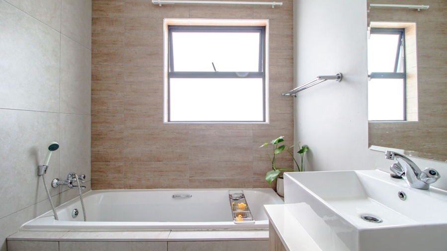 To Let 2 Bedroom Property for Rent in Founders Hill Gauteng