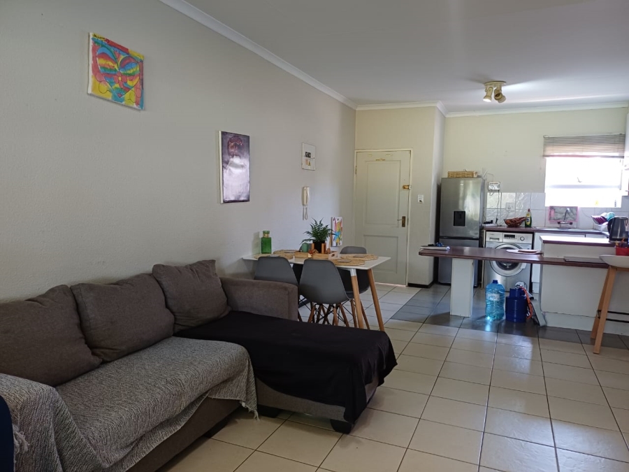 To Let 2 Bedroom Property for Rent in Sunnyridge Gauteng