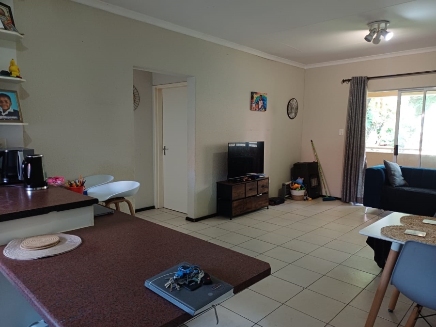 To Let 2 Bedroom Property for Rent in Sunnyridge Gauteng