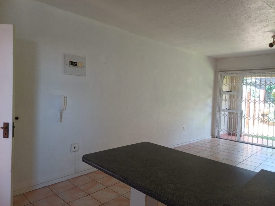 To Let 2 Bedroom Property for Rent in Sunnyridge Gauteng
