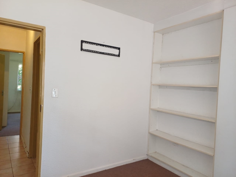 To Let 2 Bedroom Property for Rent in Sunnyridge Gauteng