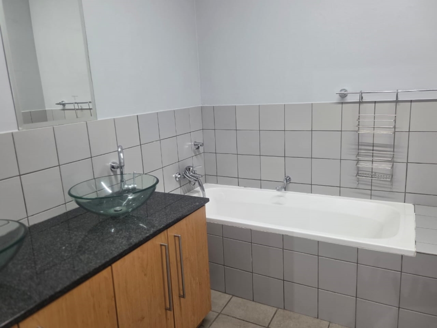 2 Bedroom Property for Sale in Riviera Gauteng