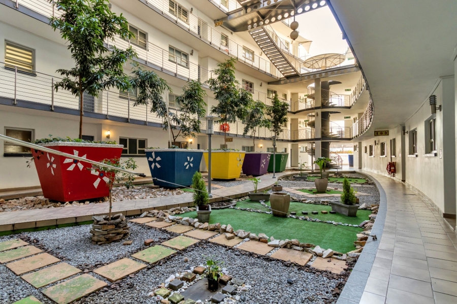 2 Bedroom Property for Sale in Riviera Gauteng