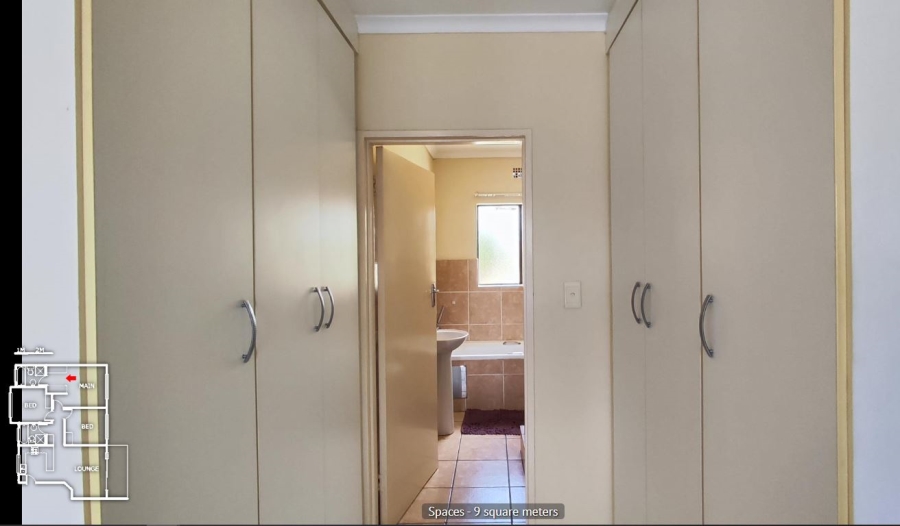 3 Bedroom Property for Sale in Sonneveld Gauteng