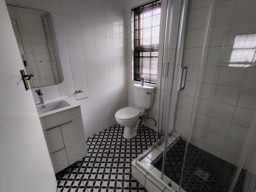 3 Bedroom Property for Sale in Lakefield Gauteng