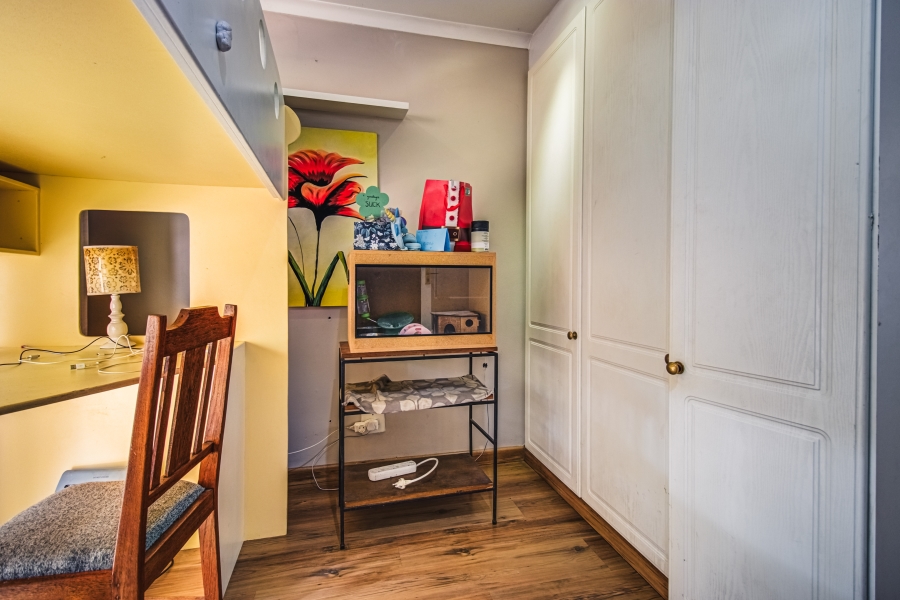 4 Bedroom Property for Sale in Glen Marais Gauteng