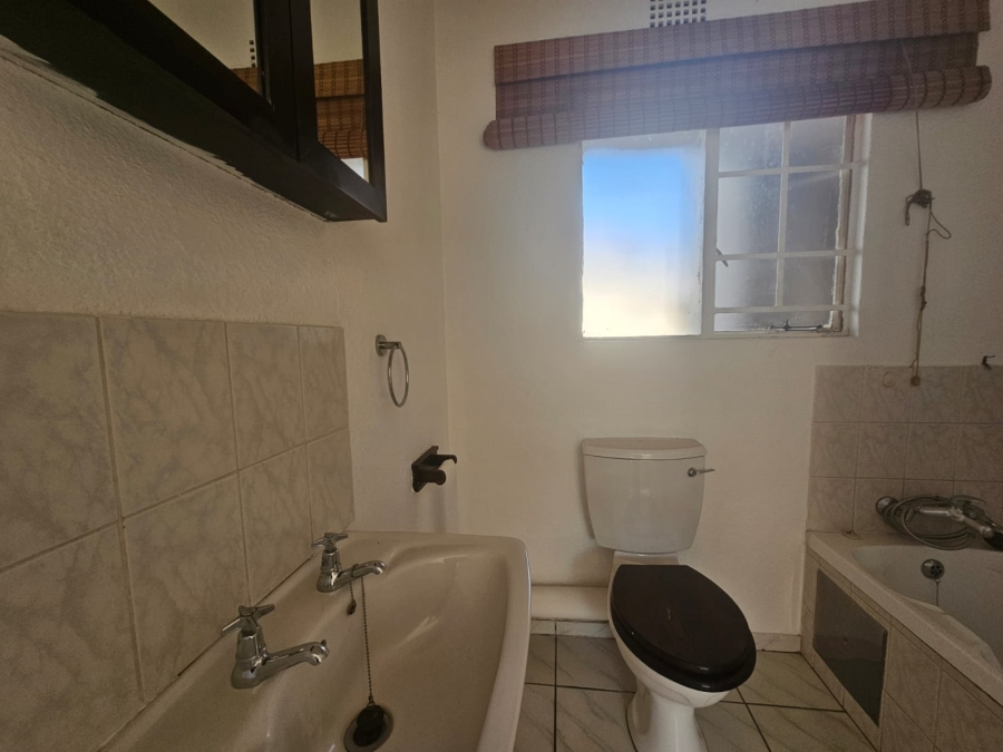 2 Bedroom Property for Sale in Eden Glen Gauteng