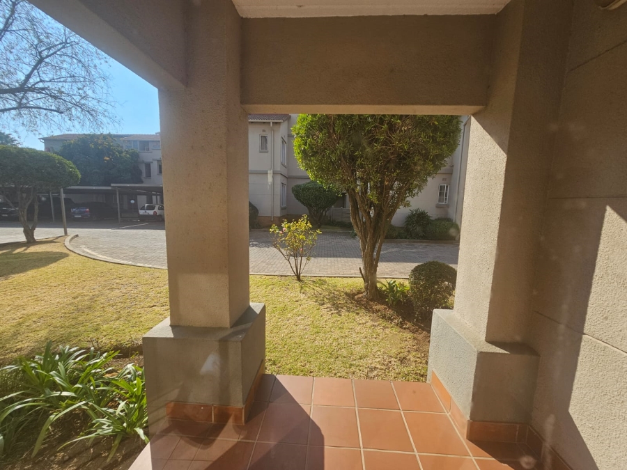 2 Bedroom Property for Sale in Eden Glen Gauteng