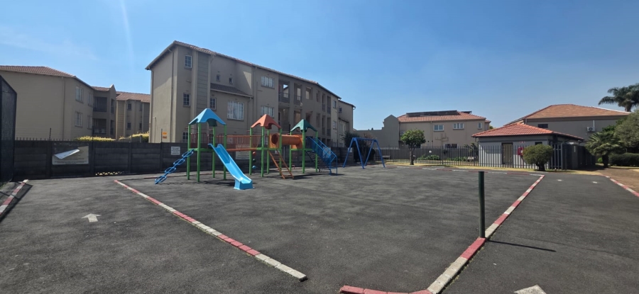 2 Bedroom Property for Sale in Eden Glen Gauteng