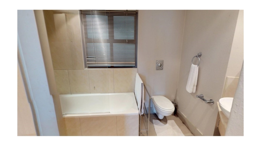 To Let 1 Bedroom Property for Rent in Sandhurst Gauteng