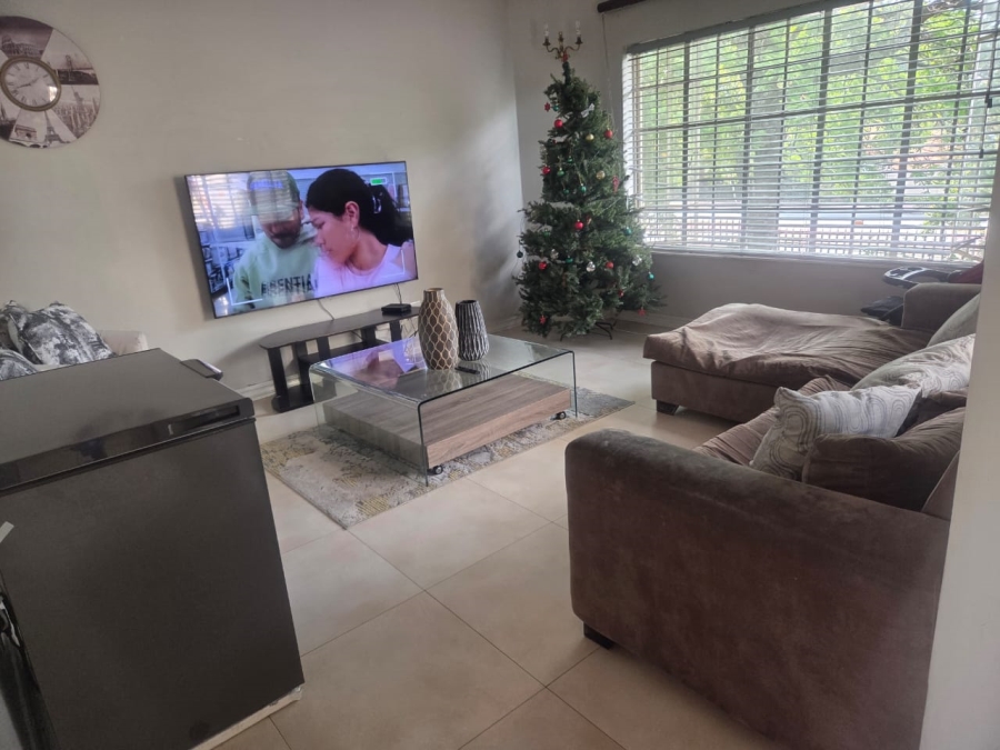 2 Bedroom Property for Sale in Sandown Gauteng