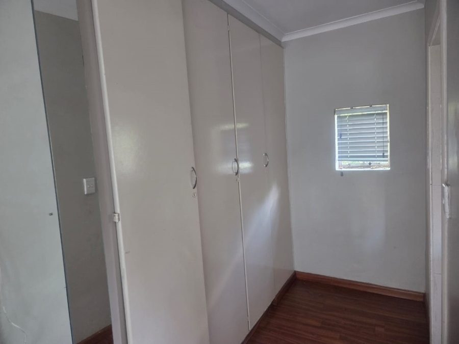 2 Bedroom Property for Sale in Sandown Gauteng