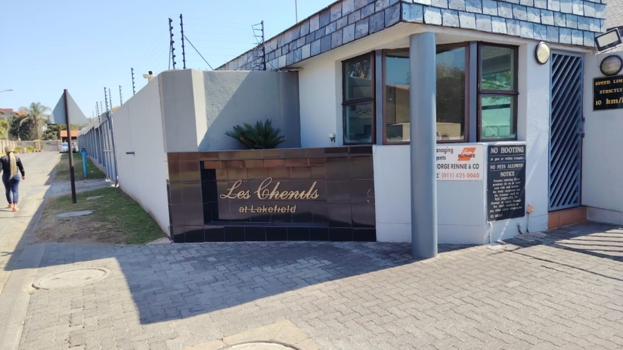 3 Bedroom Property for Sale in Lakefield Gauteng