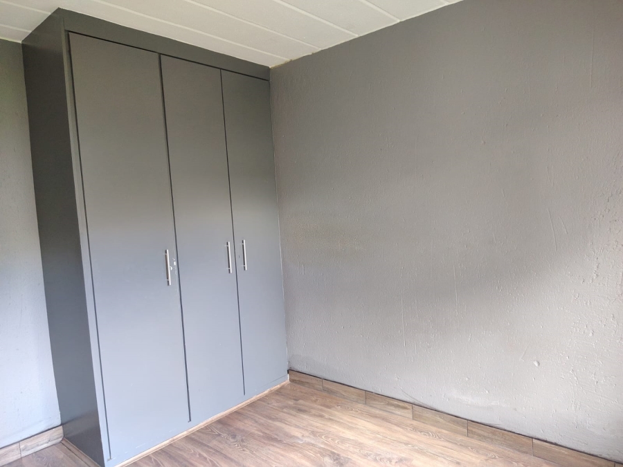 3 Bedroom Property for Sale in Lakefield Gauteng