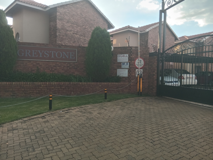 2 Bedroom Property for Sale in Edleen Gauteng
