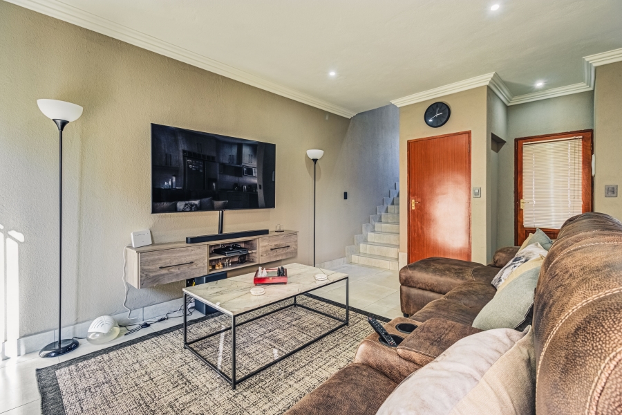 To Let 2 Bedroom Property for Rent in Bartlett Gauteng