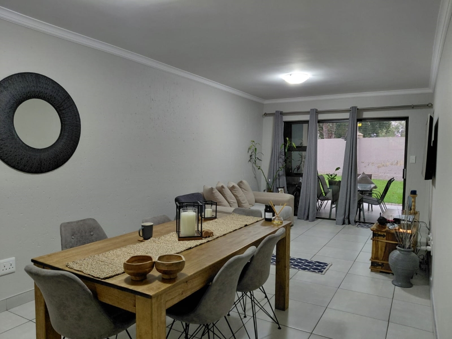 3 Bedroom Property for Sale in Helderwyk Gauteng