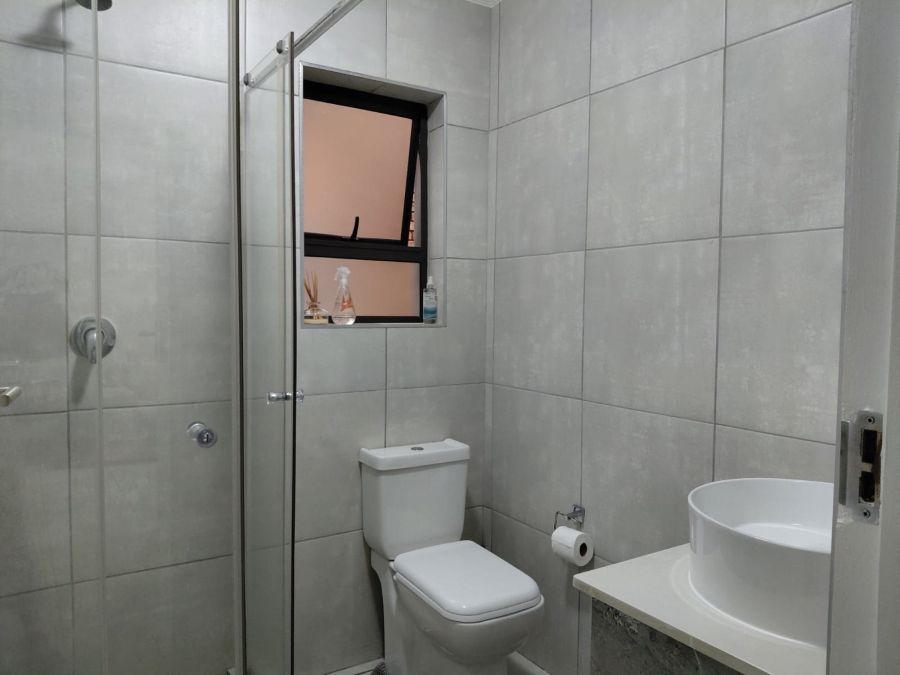 3 Bedroom Property for Sale in Helderwyk Gauteng