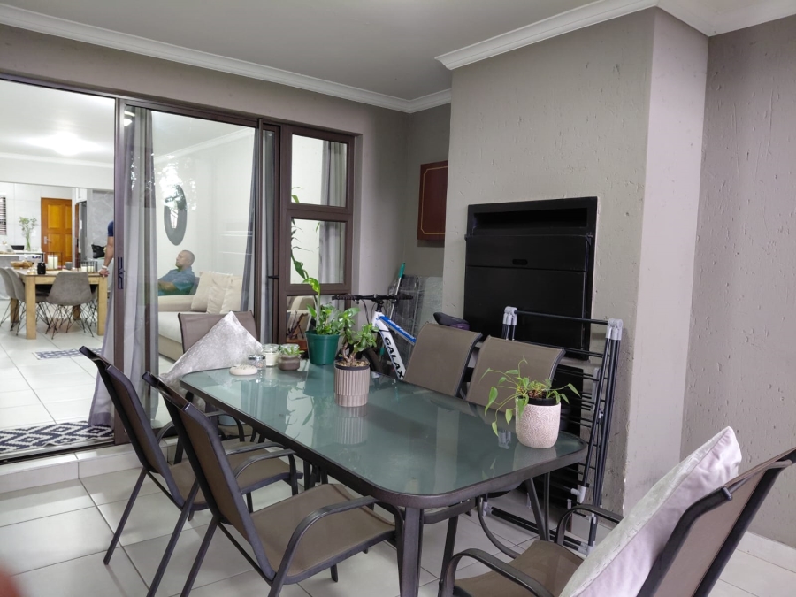 3 Bedroom Property for Sale in Helderwyk Gauteng